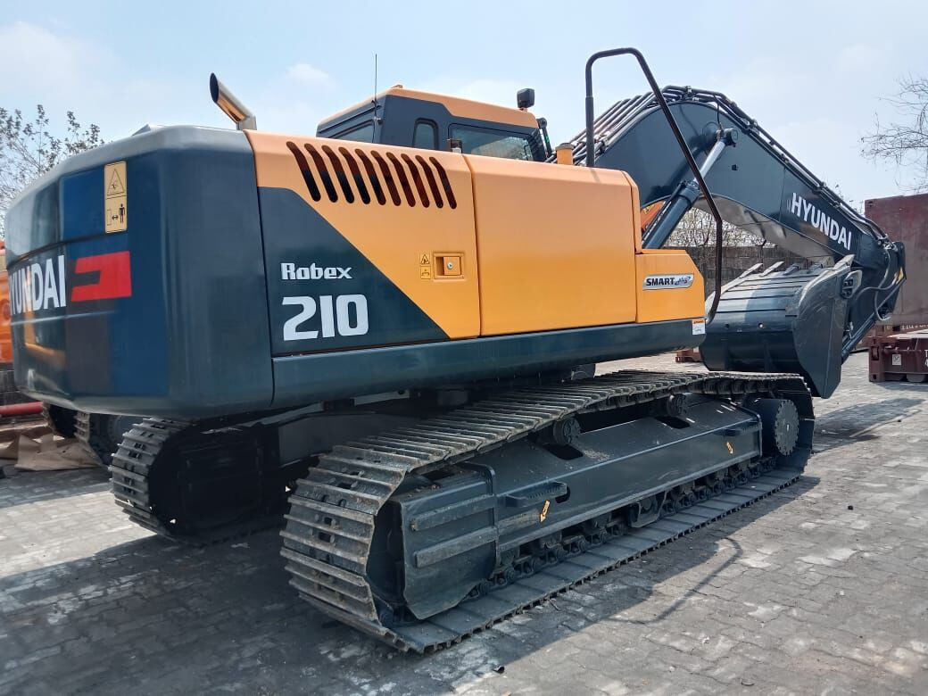 New Hyundai R210 tracked excavator - Bager guseničar: slika 1 New Hyundai R210 tracked excavator - Bager guseničar: slika 1