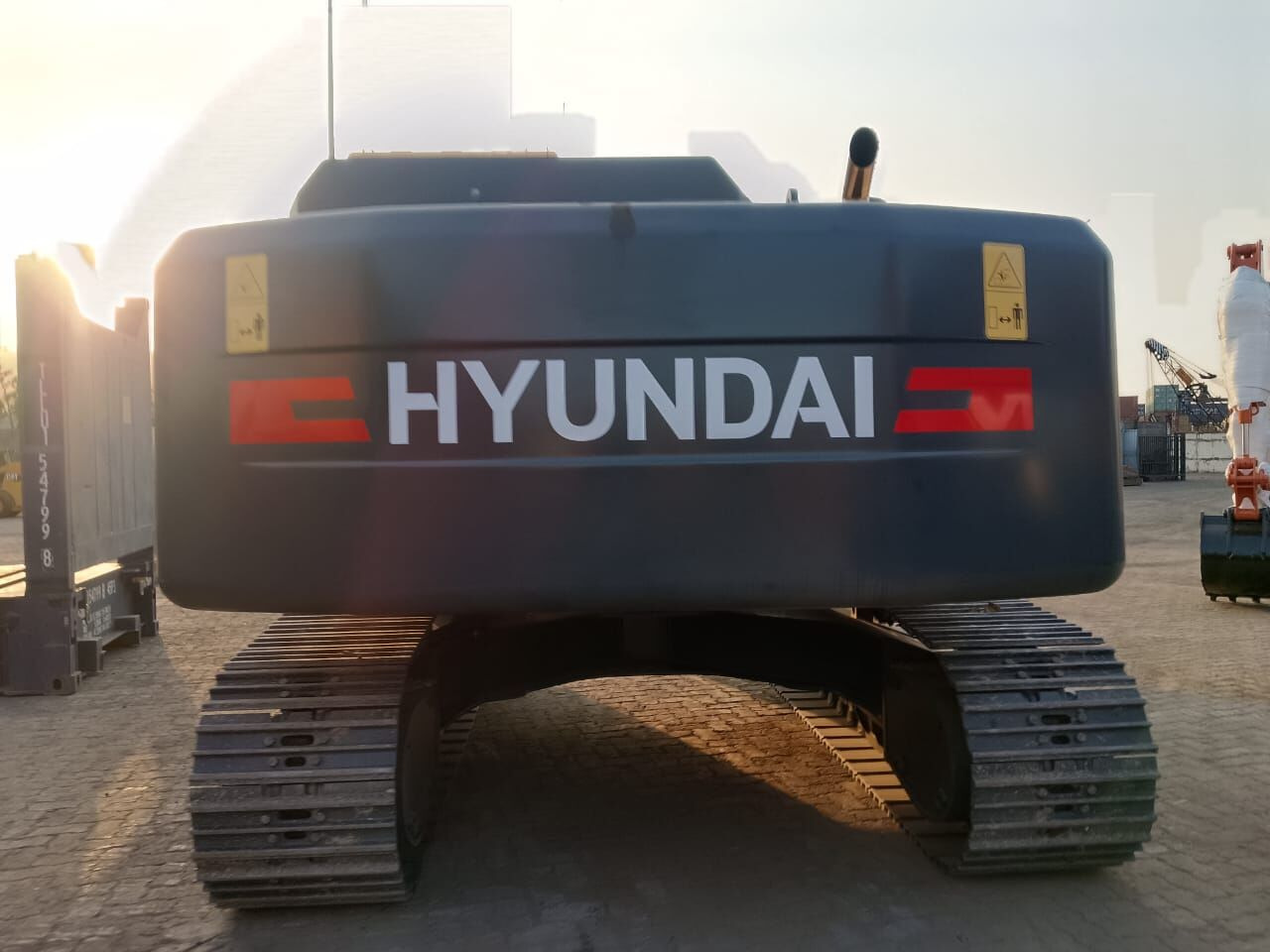 New Hyundai R215L tracked excavator - Bager guseničar: slika 5 New Hyundai R215L tracked excavator - Bager guseničar: slika 5