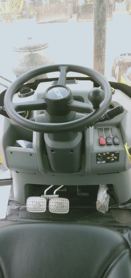 New JCB 3CX backhoe loader - Bager utovarivač: slika 4 New JCB 3CX backhoe loader - Bager utovarivač: slika 4