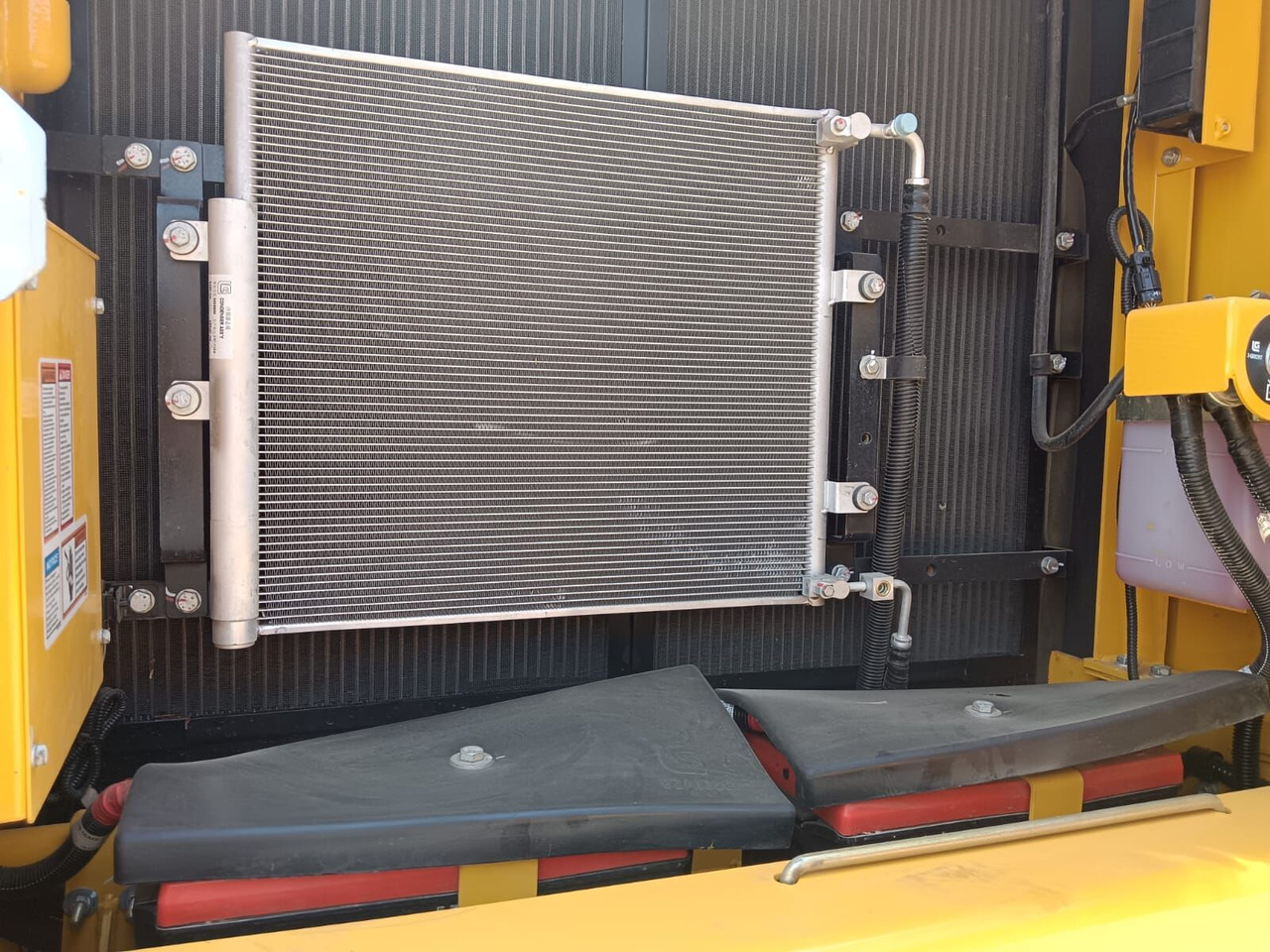 New LiuGong 925E tracked excavator - Bager guseničar: slika 2 New LiuGong 925E tracked excavator - Bager guseničar: slika 2