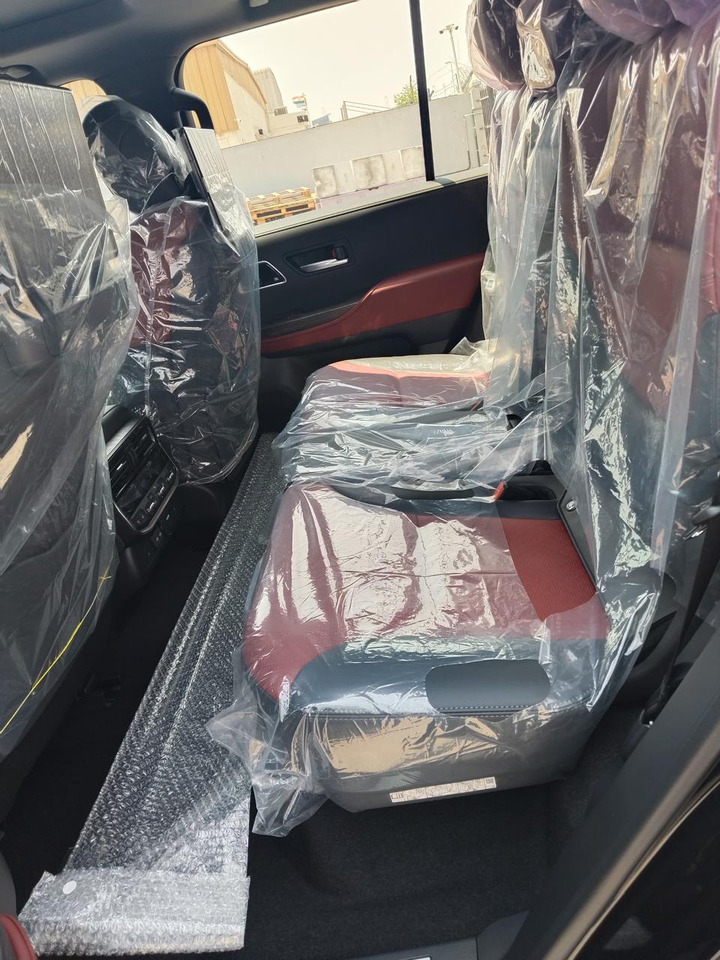 Automobil novi Toyota Land Cruiser VXR: slika 6 Automobil novi Toyota Land Cruiser VXR: slika 6