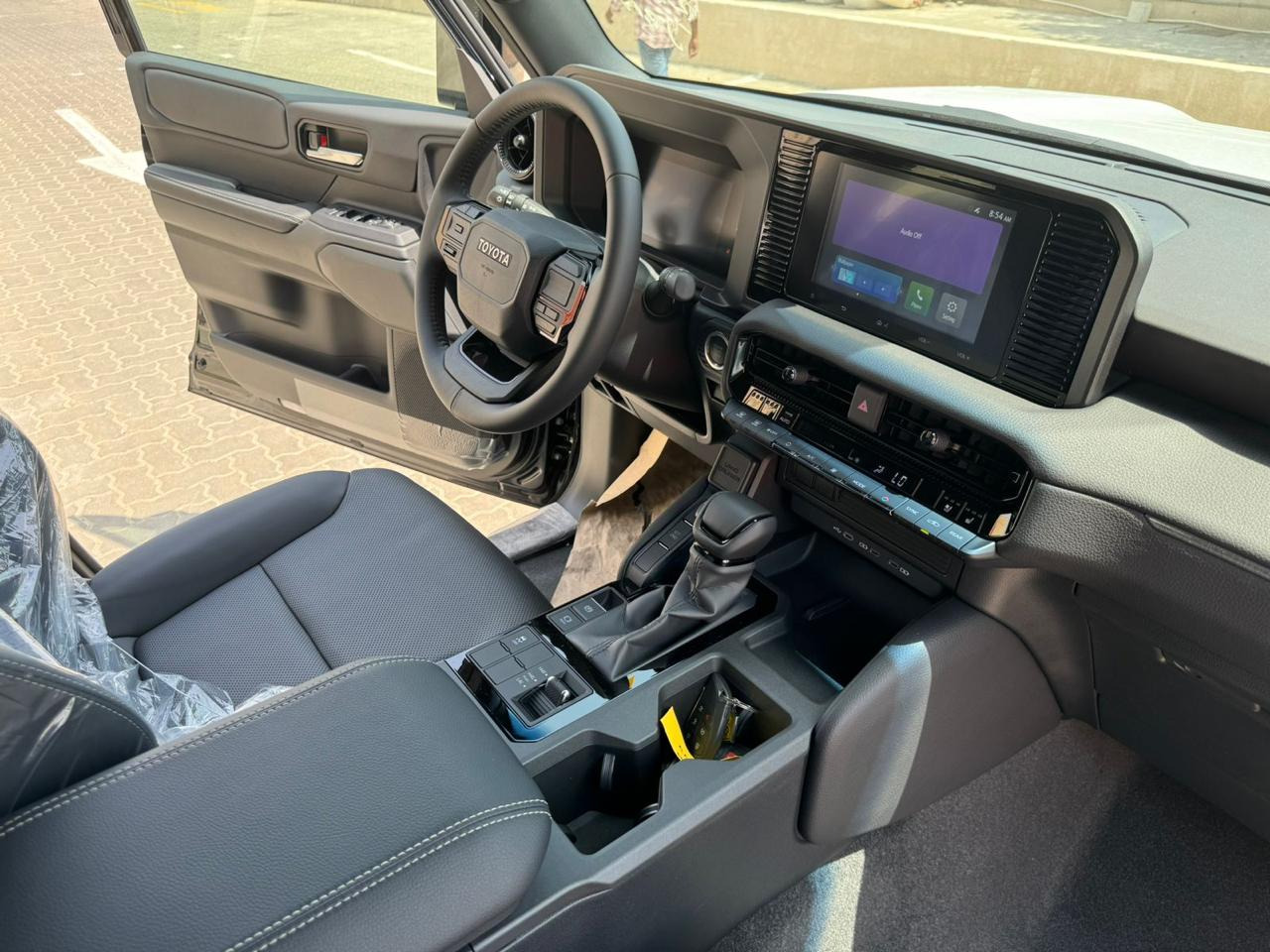 Toyota Prado - Automobil: slika 3 Toyota Prado - Automobil: slika 3