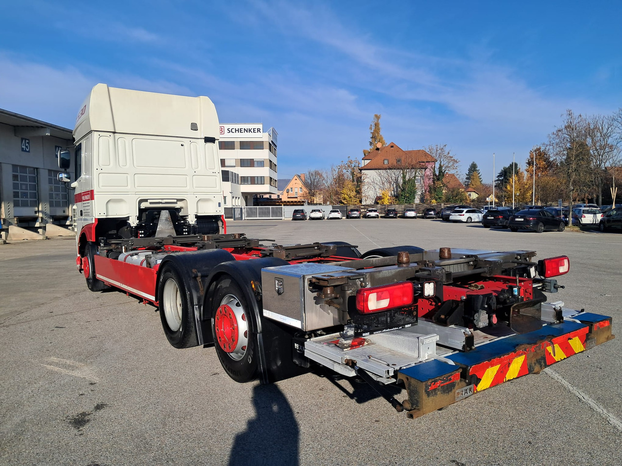 DAF 530 FAN | Lift-Lenkachse | LBW | Retarder - Kamion za prevoz kontejnera/ Kamion sa promenjivim sandukom: slika 3 DAF 530 FAN | Lift-Lenkachse | LBW | Retarder - Kamion za prevoz kontejnera/ Kamion sa promenjivim sandukom: slika 3