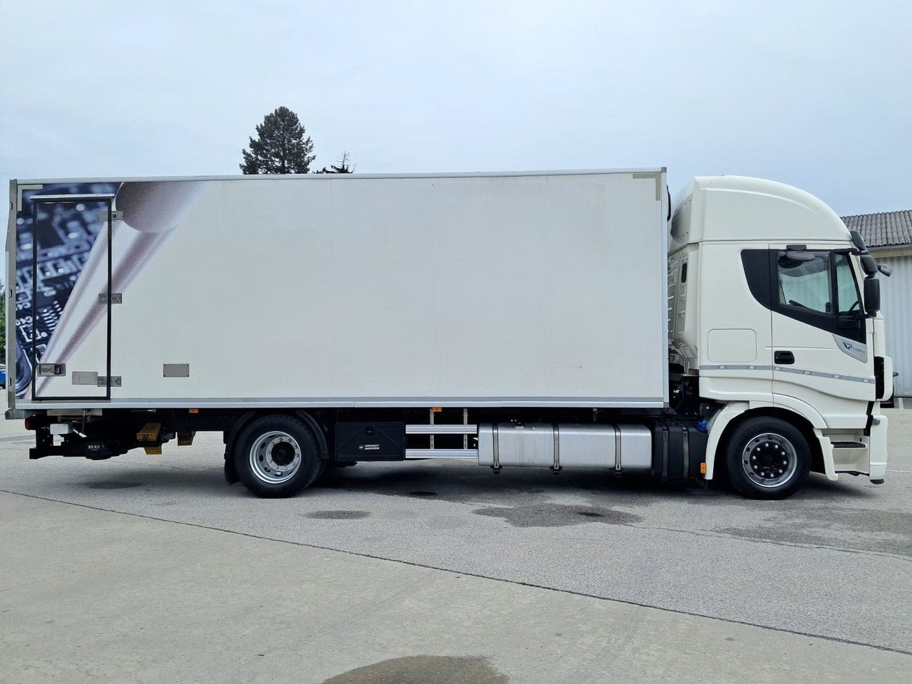 Iveco Stralis 460 Kühlkoffer | LBW | Klima | Retar - Hladnjača: slika 3 Iveco Stralis 460 Kühlkoffer | LBW | Klima | Retar - Hladnjača: slika 3