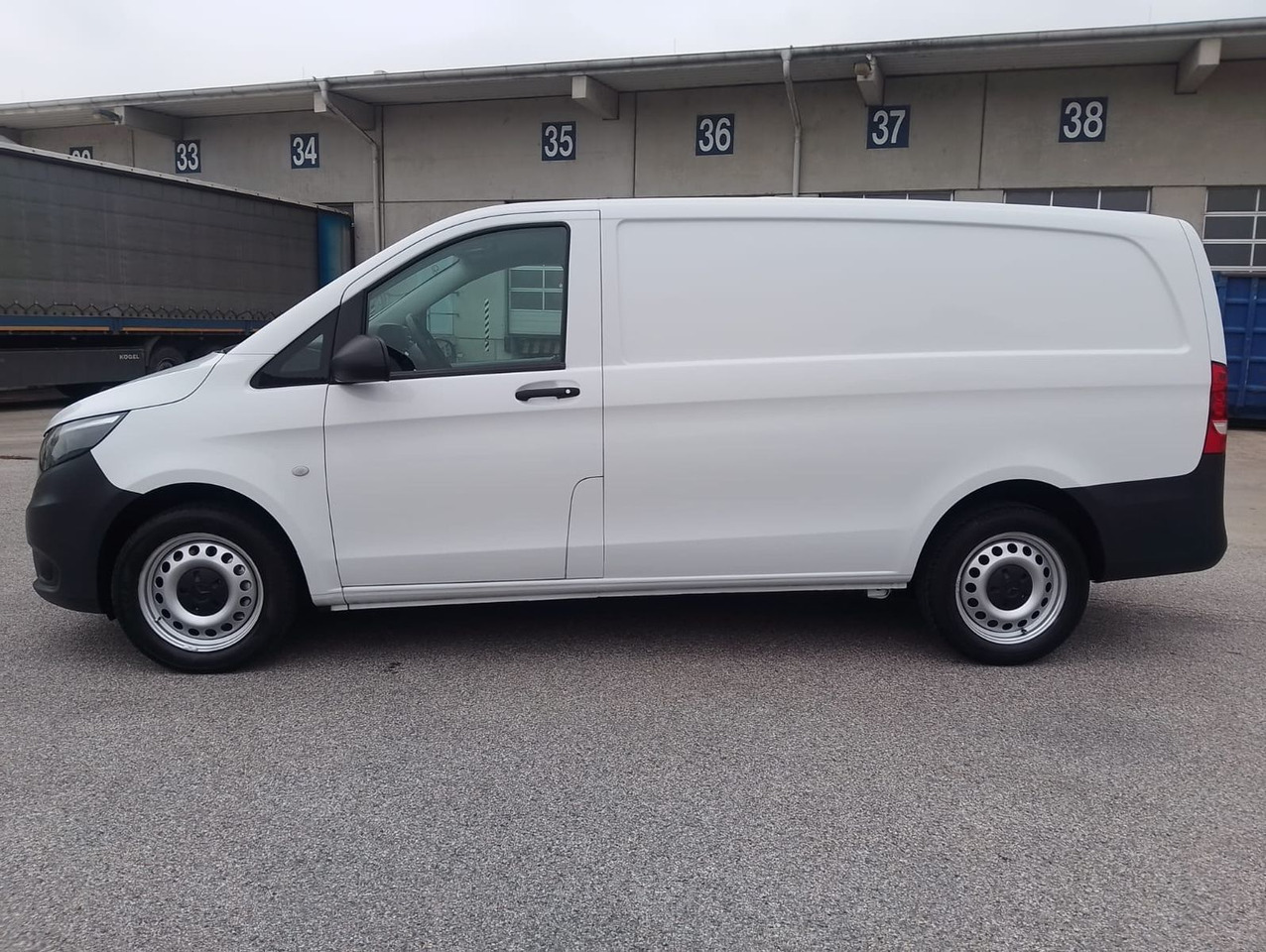 Mercedes-Benz VITO 116 CDI - Furgon: slika 5 Mercedes-Benz VITO 116 CDI - Furgon: slika 5