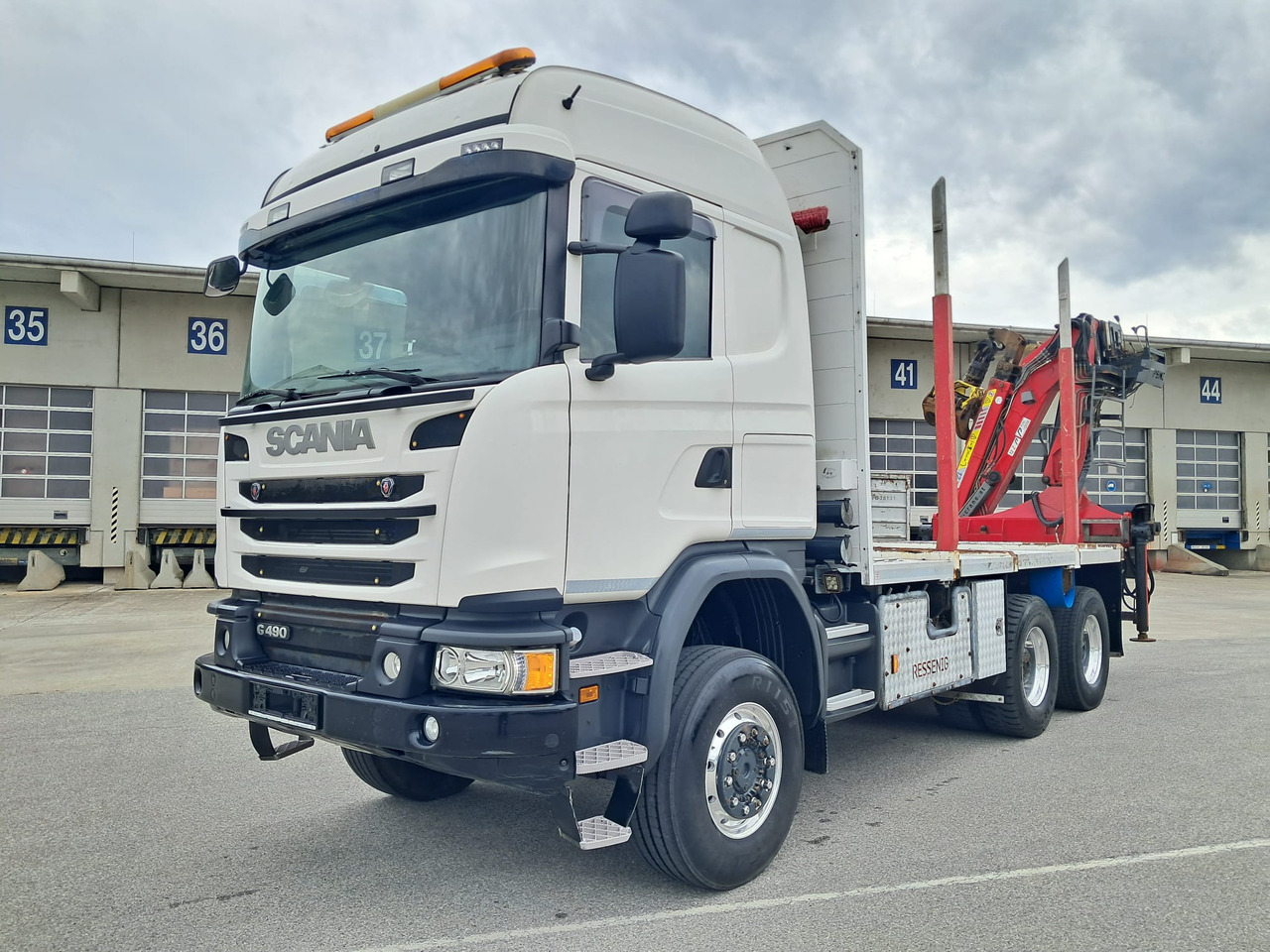 SCANIA G 490 6x6 Blatt-Blatt | Klima | Schaltgetriebe | Euro 6 | Penz-Kran 12Z | - Šticar, Kamion sa dizalicom: slika 2 SCANIA G 490 6x6 Blatt-Blatt | Klima | Schaltgetriebe | Euro 6 | Penz-Kran 12Z | - Šticar, Kamion sa dizalicom: slika 2