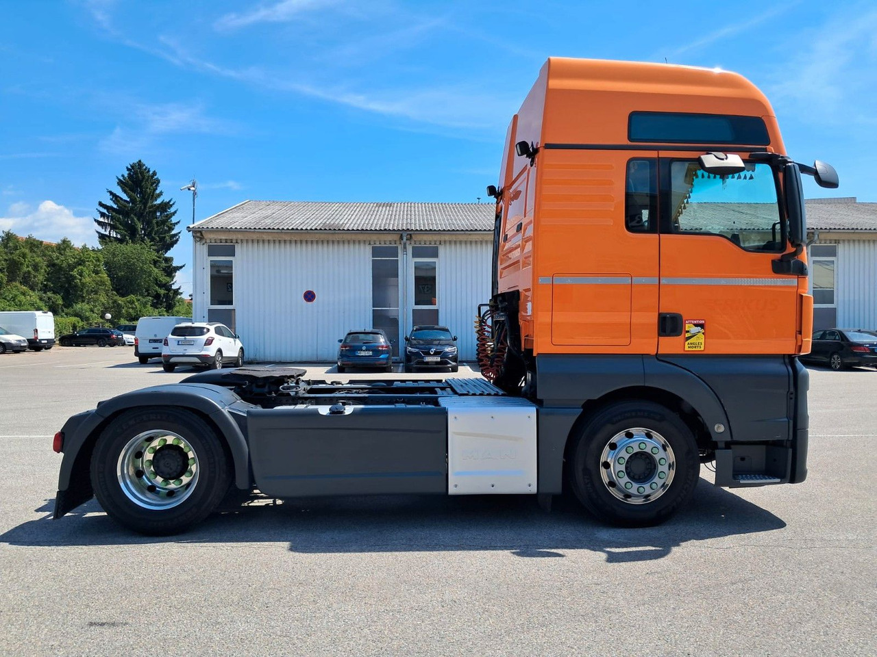 MAN TGX 18.460 ADR | Retarder | Standklima | ASR - Tegljač: slika 3 MAN TGX 18.460 ADR | Retarder | Standklima | ASR - Tegljač: slika 3