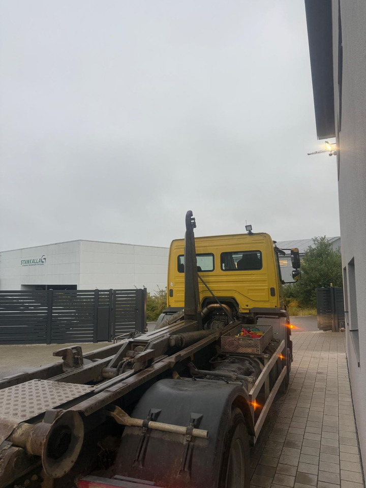 MERCEDES-BENZ AXOR 1829/ 18t Abroller TÜV/SP Neu - Kamion sa hidrauličnom kukom: slika 5 MERCEDES-BENZ AXOR 1829/ 18t Abroller TÜV/SP Neu - Kamion sa hidrauličnom kukom: slika 5