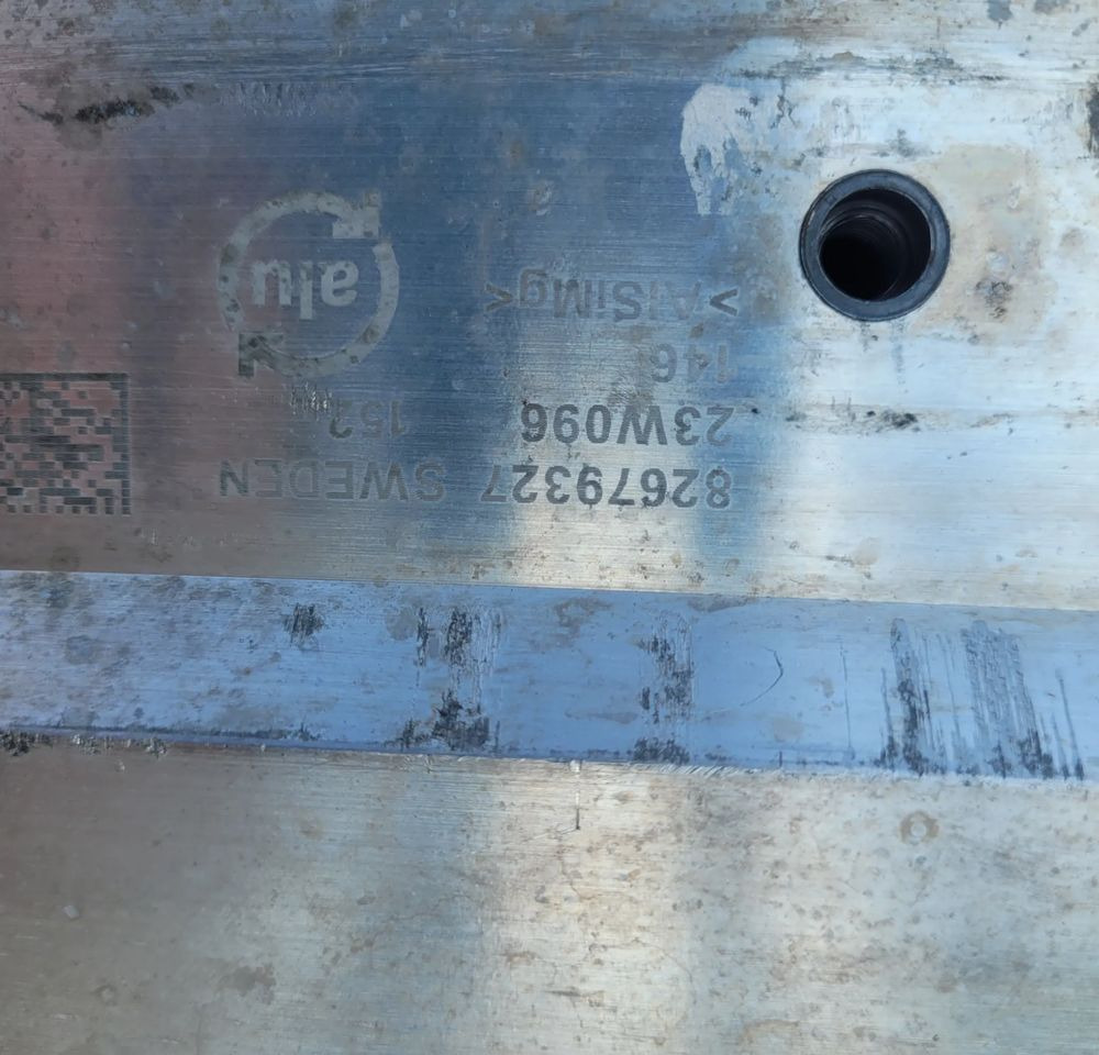 BELKA ZDERZAK RENAULT RANGE T GAMA 82679327 CHWALIM116 - Karoserija i eksterijer za Kamion: slika 4 BELKA ZDERZAK RENAULT RANGE T GAMA 82679327 CHWALIM116 - Karoserija i eksterijer za Kamion: slika 4