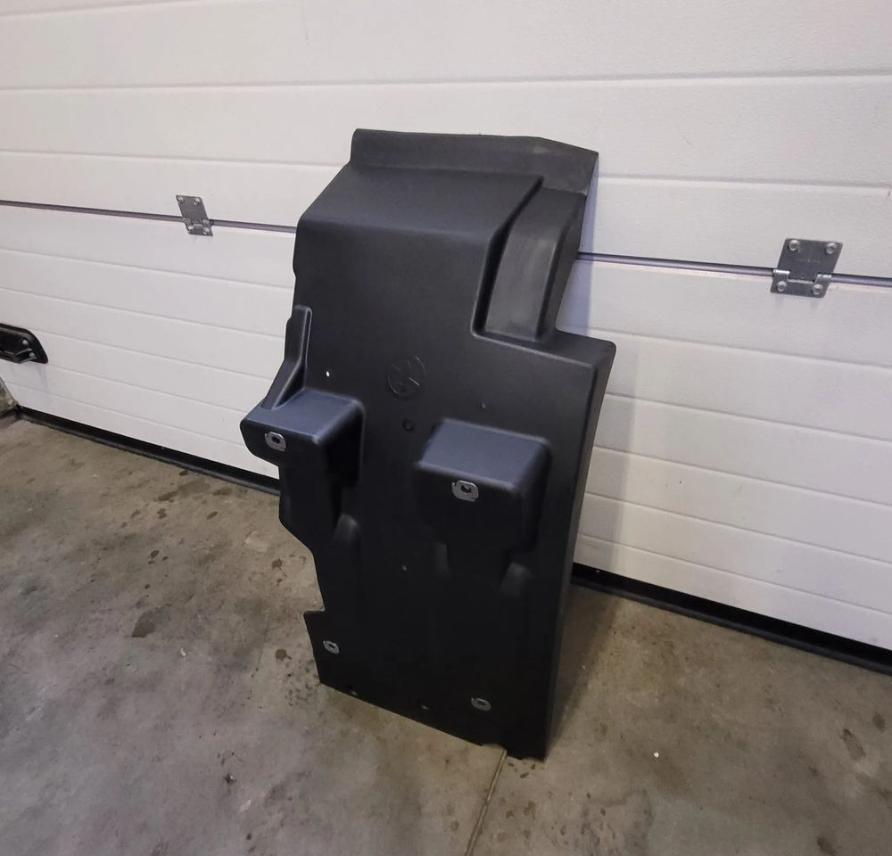 BŁOTNIK PRAWE RENAULT RANGE T GAMA OM 82647398 CHWALIM116 - Blatobran za Kamion: slika 1 BŁOTNIK PRAWE RENAULT RANGE T GAMA OM 82647398 CHWALIM116 - Blatobran za Kamion: slika 1