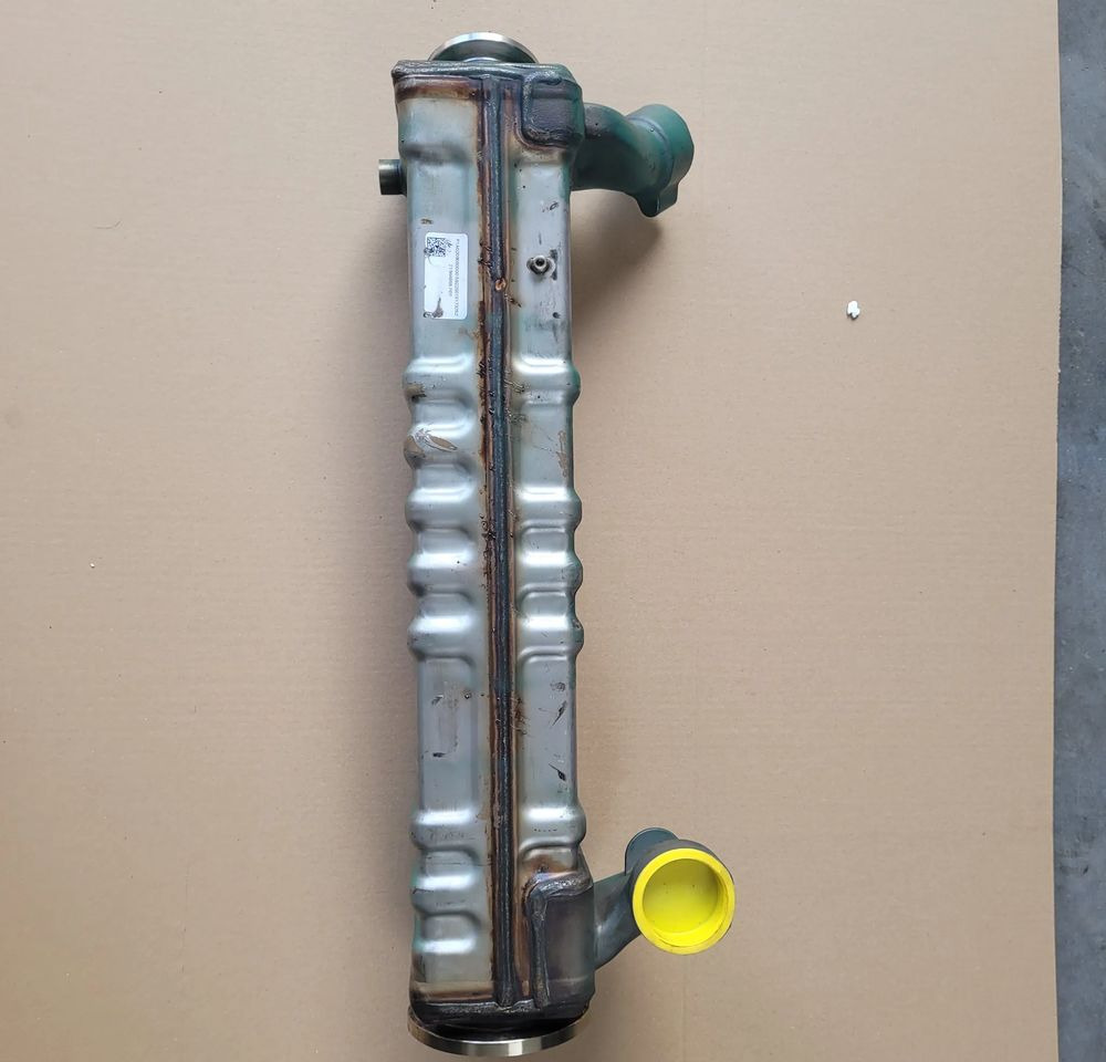CHŁODNICA EGR VOLVO 21944868 P09 CHWALIM116 - Sistem za hlađenje za Kamion: slika 1 CHŁODNICA EGR VOLVO 21944868 P09 CHWALIM116 - Sistem za hlađenje za Kamion: slika 1