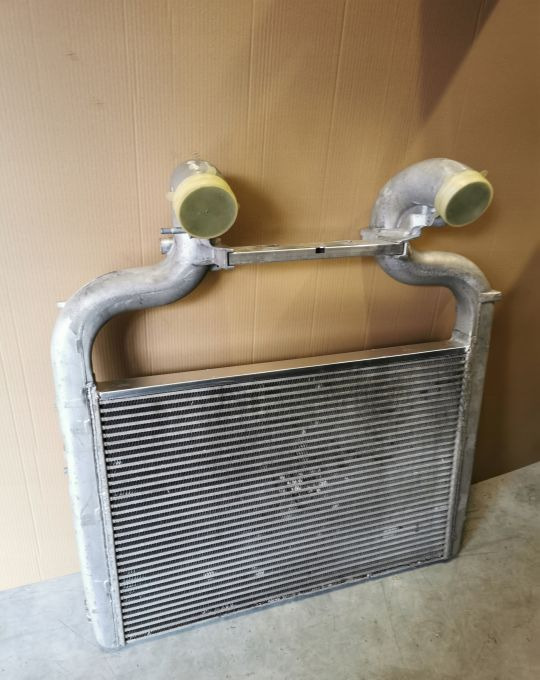 Hladnjak CHŁODNICA INTERCOOLER DAF XF 106 MAHLE 2125897: slika 1