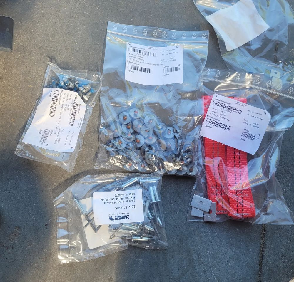 DRZWI DO NACZEPY CHŁODNI - Vrata i delovi za Prikolica: slika 5 DRZWI DO NACZEPY CHŁODNI - Vrata i delovi za Prikolica: slika 5