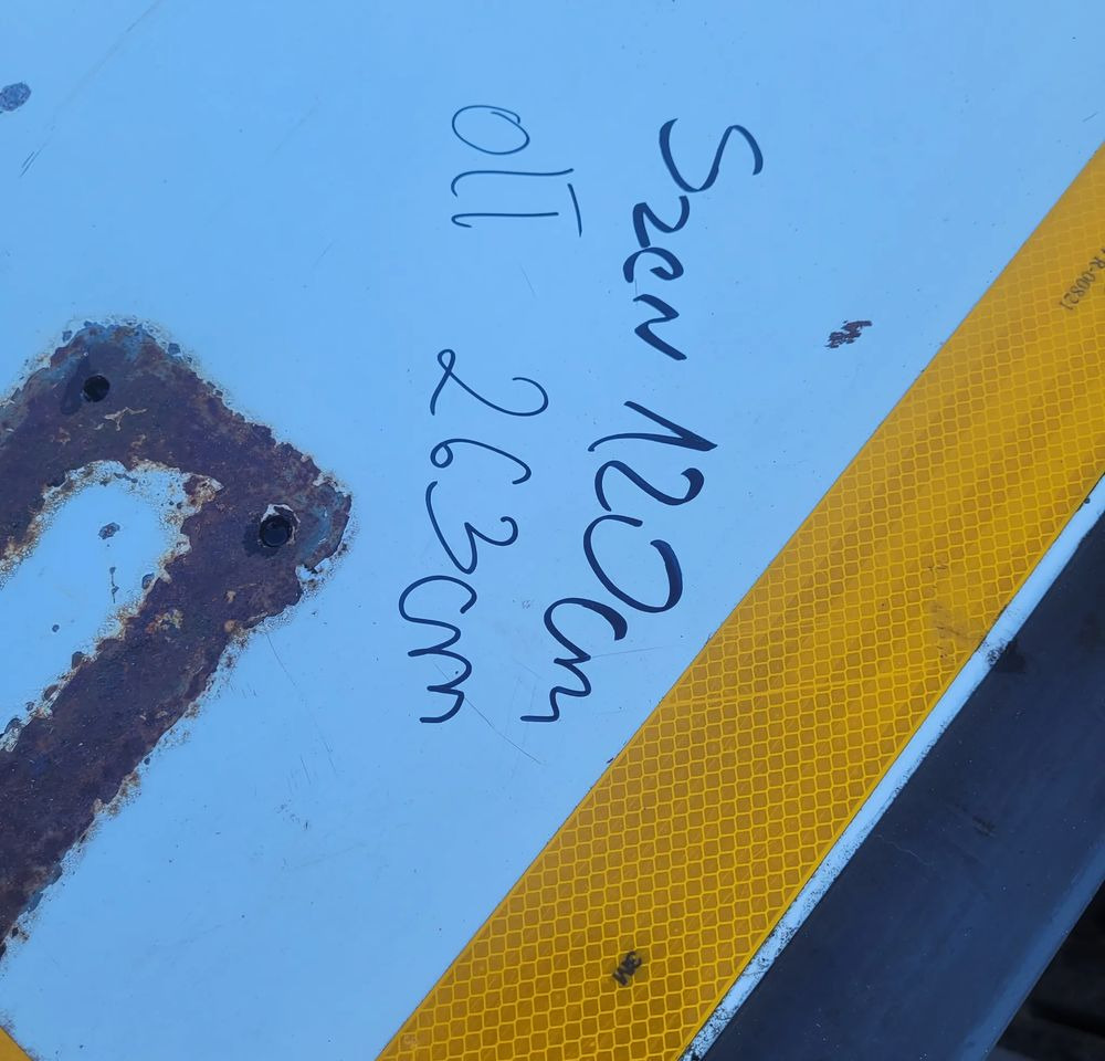 DRZWI DO NACZEPY CHŁODNI - Vrata i delovi za Prikolica: slika 4 DRZWI DO NACZEPY CHŁODNI - Vrata i delovi za Prikolica: slika 4