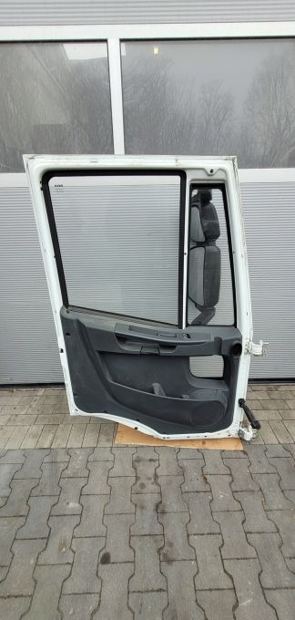 DRZWI IVECO EUROCARGO LEWE EURO6 - Vrata i delovi: slika 3 DRZWI IVECO EUROCARGO LEWE EURO6 - Vrata i delovi: slika 3