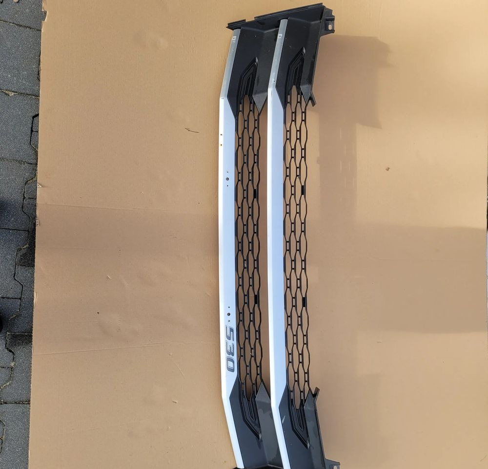 GRILL ATRAPA DAF XG XF ORYGINAŁ . 2250145 CHWALIM116 - Rešetka za Kamion: slika 1 GRILL ATRAPA DAF XG XF ORYGINAŁ . 2250145 CHWALIM116 - Rešetka za Kamion: slika 1