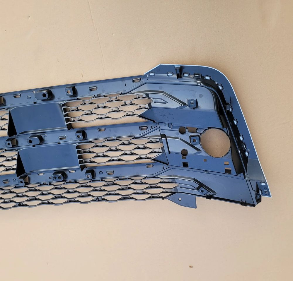 GRILL DAF XG XF NOWY MODEL ORYGINAŁ NOWY 2337609 - Rešetka za Kamion: slika 4 GRILL DAF XG XF NOWY MODEL ORYGINAŁ NOWY 2337609 - Rešetka za Kamion: slika 4