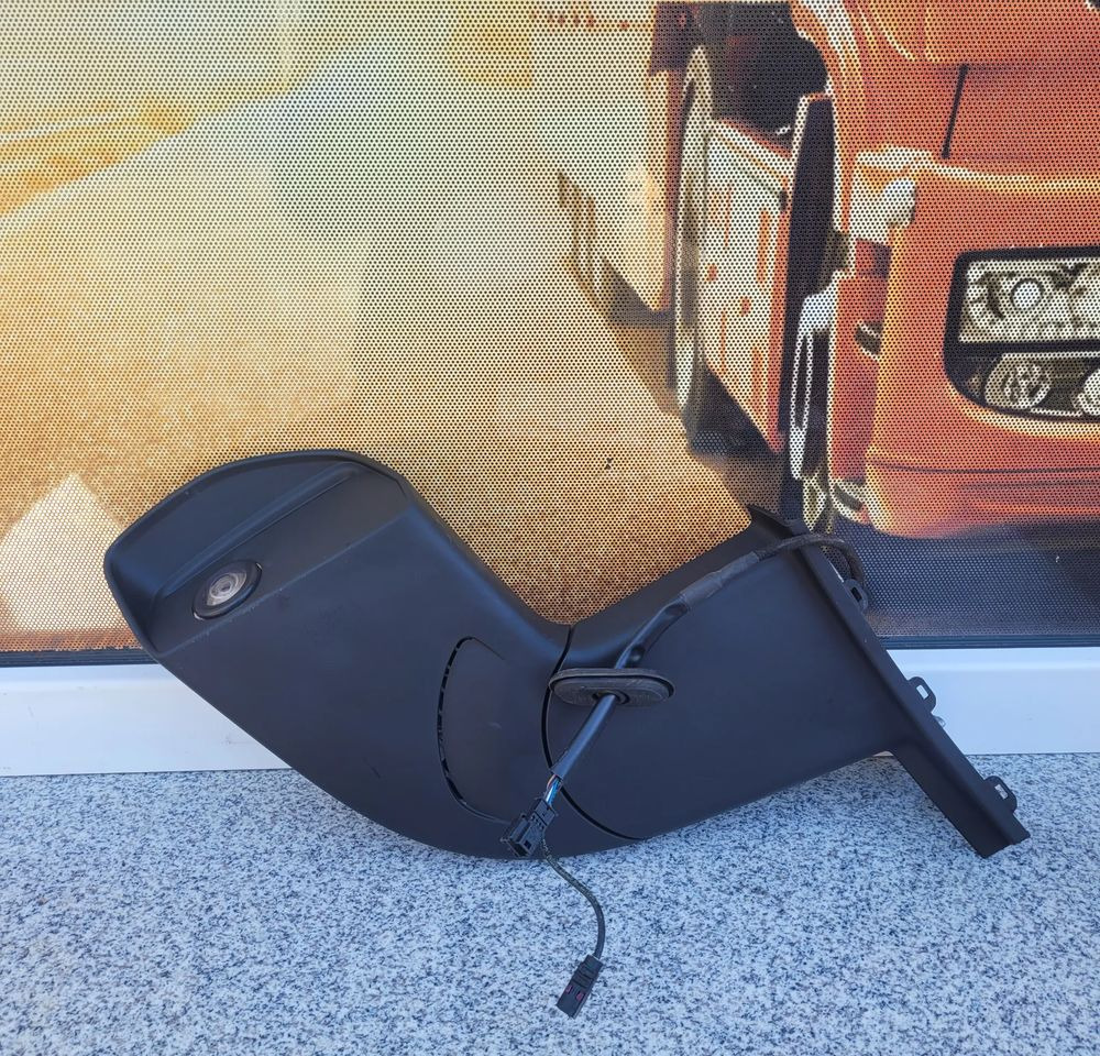 KAMERA MERCEDES ACTROS MP5 LH A9608106213 CHWALIM116 - Karoserija i eksterijer za Kamion: slika 1 KAMERA MERCEDES ACTROS MP5 LH A9608106213 CHWALIM116 - Karoserija i eksterijer za Kamion: slika 1