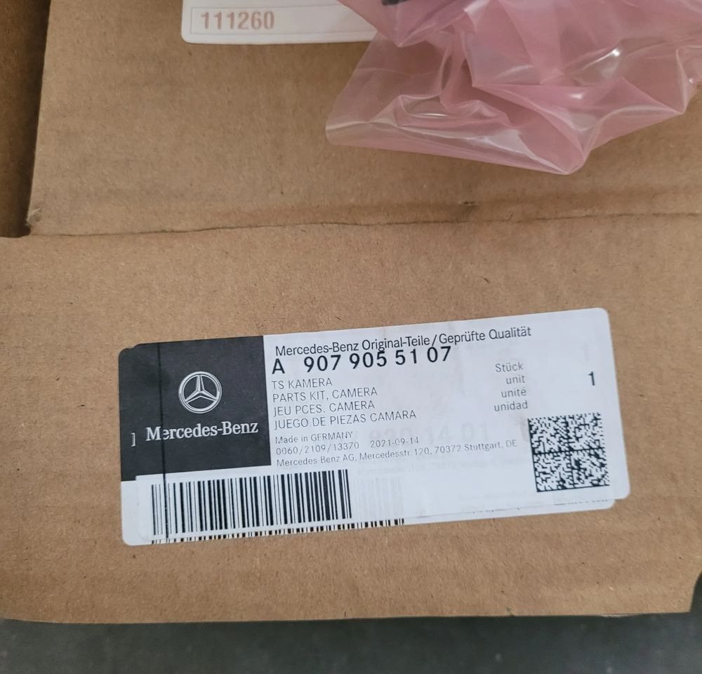 KAMERA TYL MERCEDES SPRINTER NOWY ORYGINAŁ A9079055107 - Karoserija i eksterijer za Kamion: slika 4 KAMERA TYL MERCEDES SPRINTER NOWY ORYGINAŁ A9079055107 - Karoserija i eksterijer za Kamion: slika 4