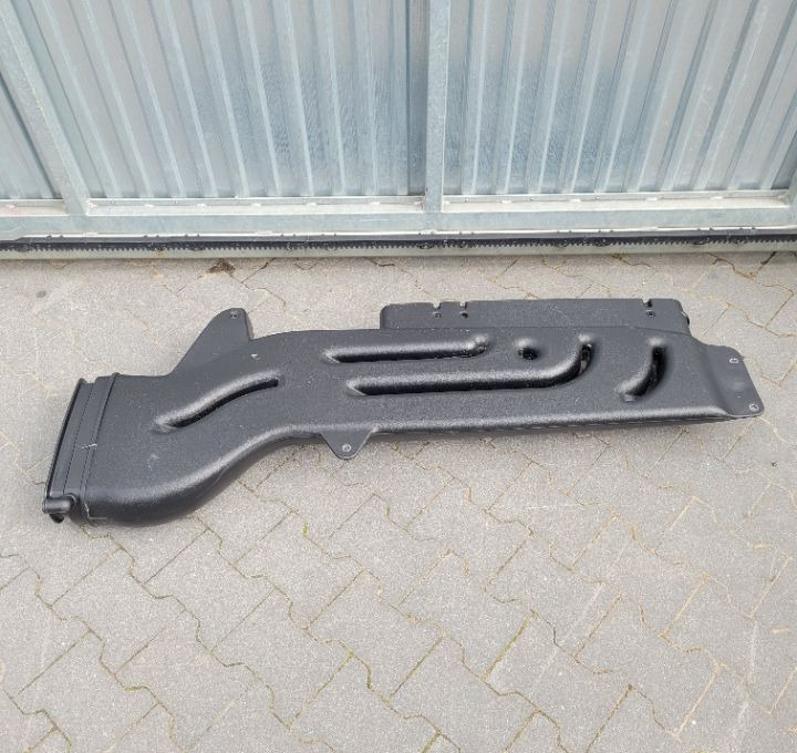 KOMIN MAN TGL E6 MAHLE 70550700 - Karoserija i eksterijer za Kamion: slika 2 KOMIN MAN TGL E6 MAHLE 70550700 - Karoserija i eksterijer za Kamion: slika 2