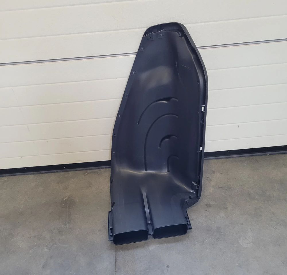 KOMIN VOLVO FH4 ORYGINAŁ 214644731 - Karoserija i eksterijer za Kamion: slika 2 KOMIN VOLVO FH4 ORYGINAŁ 214644731 - Karoserija i eksterijer za Kamion: slika 2