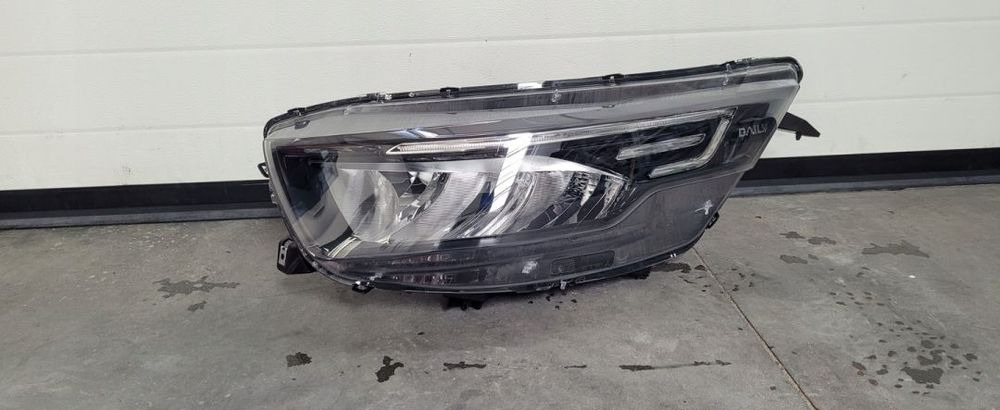 LAMPA FULL LED IVECO DAILY Lh. ORYGINAŁ 5802711800 - Prednja svetla: slika 1 LAMPA FULL LED IVECO DAILY Lh. ORYGINAŁ 5802711800 - Prednja svetla: slika 1