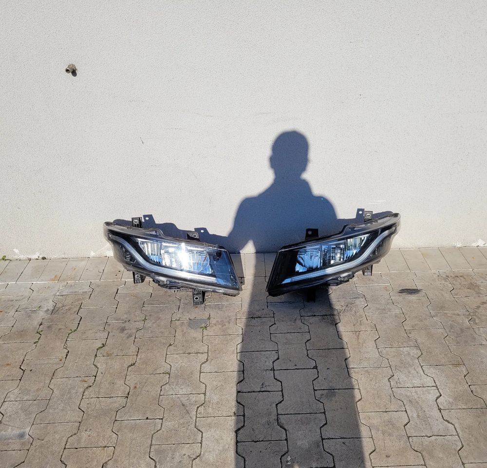 LAMPY IVECO S WAY KOMPLET FULL LED - Svetla/ Osvetljenje za Kamion: slika 1 LAMPY IVECO S WAY KOMPLET FULL LED - Svetla/ Osvetljenje za Kamion: slika 1