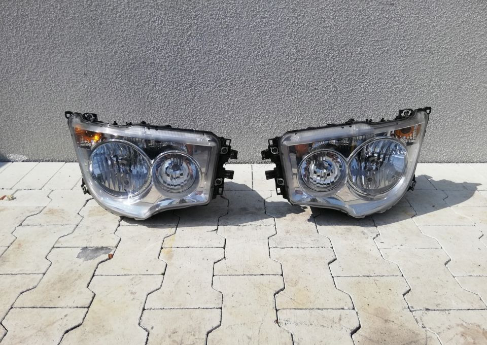 Lampy MERCEDES ACTROS Mp4 Antos ORYGINAŁ - Prednja svetla za Kamion: slika 1 Lampy MERCEDES ACTROS Mp4 Antos ORYGINAŁ - Prednja svetla za Kamion: slika 1