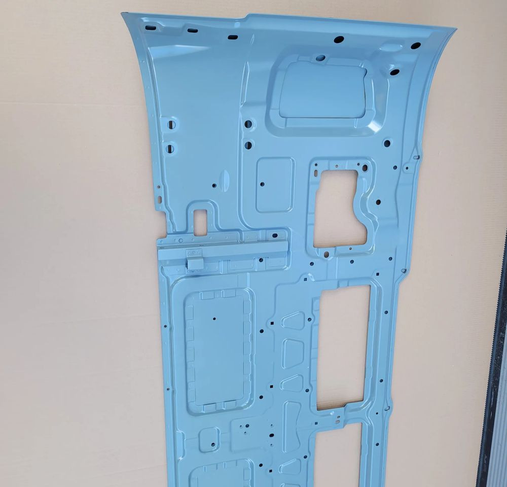 MASKA ATRAPA VOLVO FH4 NOWY ORYGINAŁ CHWALIM116 - Hauba za Kamion: slika 4 MASKA ATRAPA VOLVO FH4 NOWY ORYGINAŁ CHWALIM116 - Hauba za Kamion: slika 4