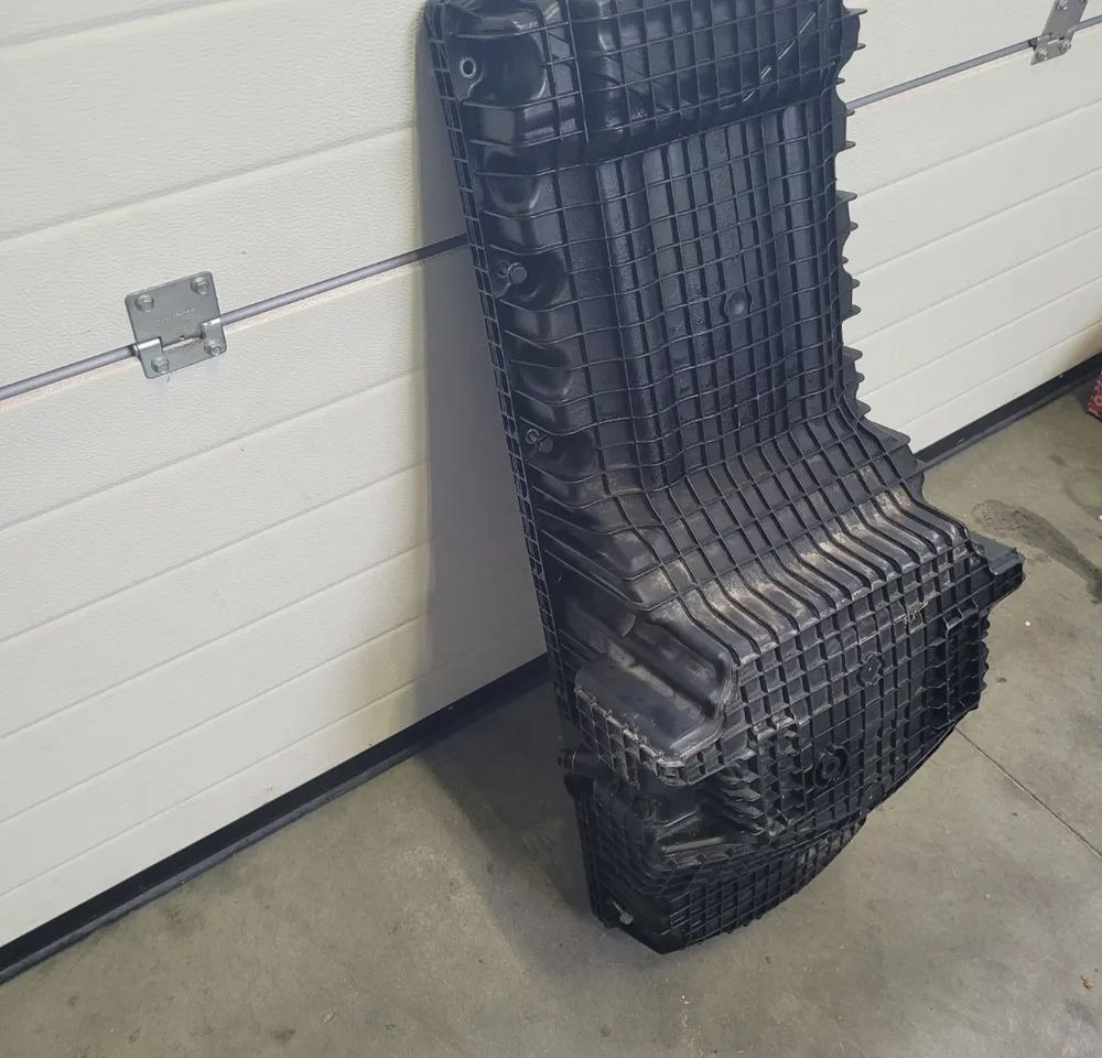 MISKA OLEJOWA MERCEDES ACTROS AXOR MP4 A470 010 43 13 - Korito za ulje za Kamion: slika 2 MISKA OLEJOWA MERCEDES ACTROS AXOR MP4 A470 010 43 13 - Korito za ulje za Kamion: slika 2