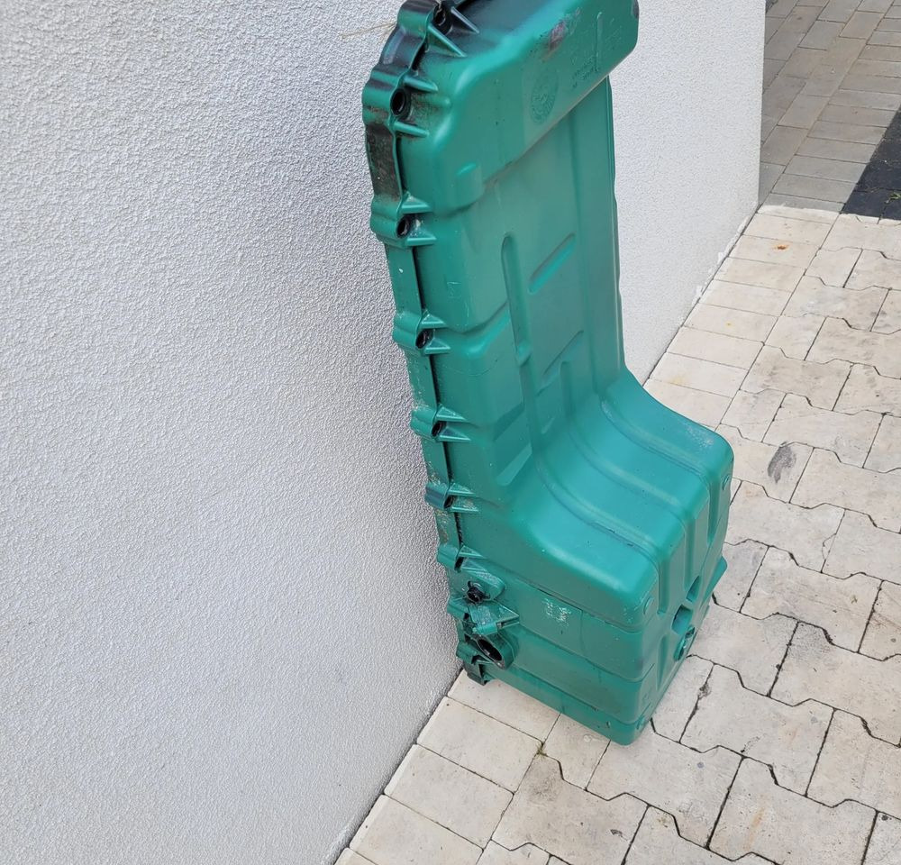 MISKA OLEJOWA VOLVO FH5 ORYGINAŁ 23702252 - Korito za ulje za Kamion: slika 3 MISKA OLEJOWA VOLVO FH5 ORYGINAŁ 23702252 - Korito za ulje za Kamion: slika 3