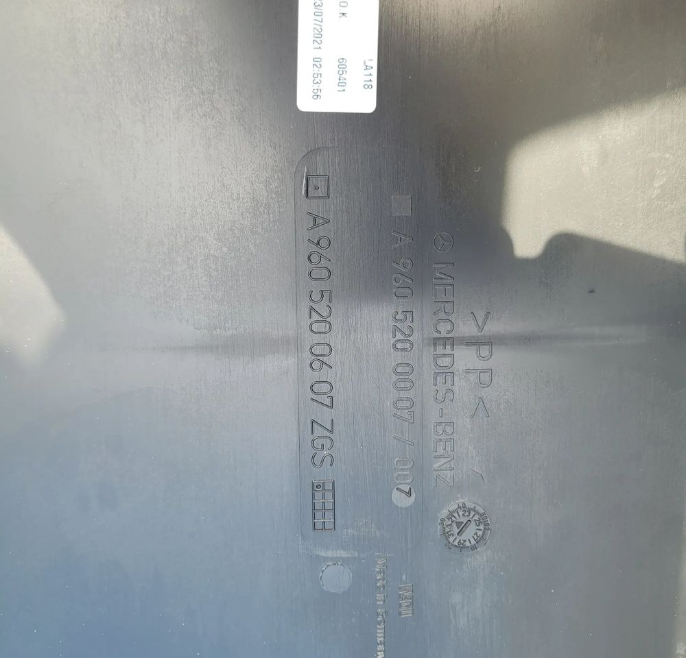 NADKOLE CHLAPACZ MERCEDES ACTROS MP4 MP5 NOWY ORYGINAŁ A9605200607 CHWALIM116 - Karoserija i eksterijer za Kamion: slika 3 NADKOLE CHLAPACZ MERCEDES ACTROS MP4 MP5 NOWY ORYGINAŁ A9605200607 CHWALIM116 - Karoserija i eksterijer za Kamion: slika 3