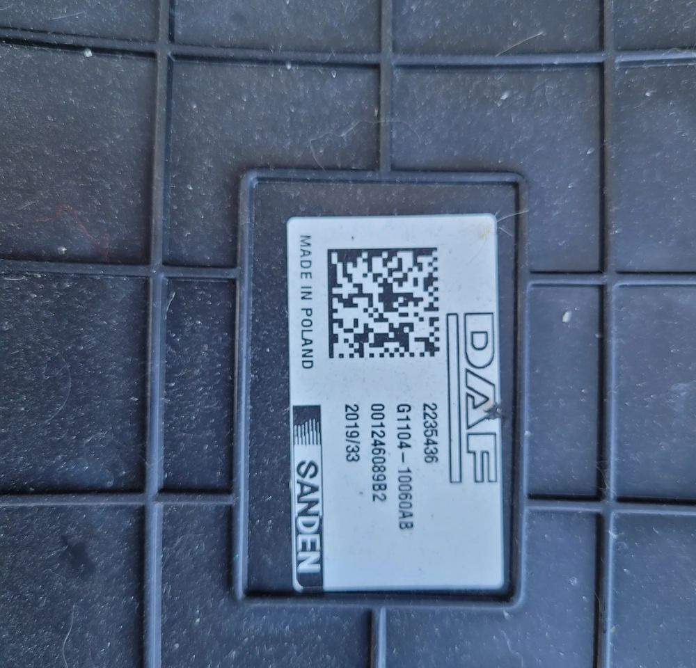 NAGRZEWNICA DAF XF 106 2235436 CHWALIM116 - Grejanje/ Ventilacija za Kamion: slika 4 NAGRZEWNICA DAF XF 106 2235436 CHWALIM116 - Grejanje/ Ventilacija za Kamion: slika 4