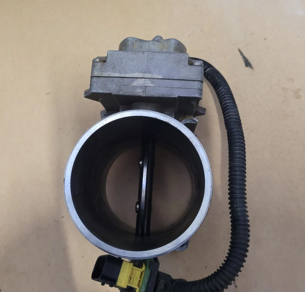 PRZEPUSTNICA EGR MAN TGX TGS E6 51.09413-7009 CHWALIM116 - EGR hladnjak za Kamion: slika 2 PRZEPUSTNICA EGR MAN TGX TGS E6 51.09413-7009 CHWALIM116 - EGR hladnjak za Kamion: slika 2