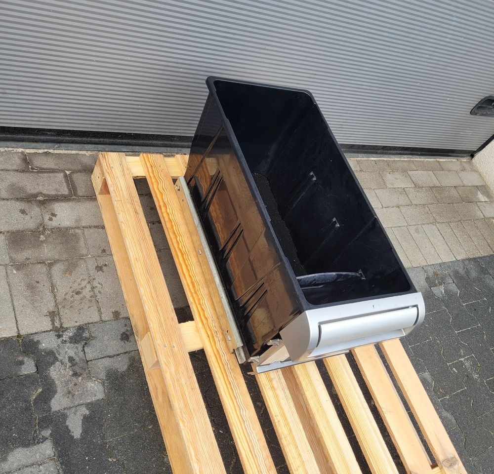 SCHOWEK BOX DAF XF 106 LIFT ORYGINAŁ CHWALIM116 - Kabina i enterijer za Kamion: slika 3 SCHOWEK BOX DAF XF 106 LIFT ORYGINAŁ CHWALIM116 - Kabina i enterijer za Kamion: slika 3