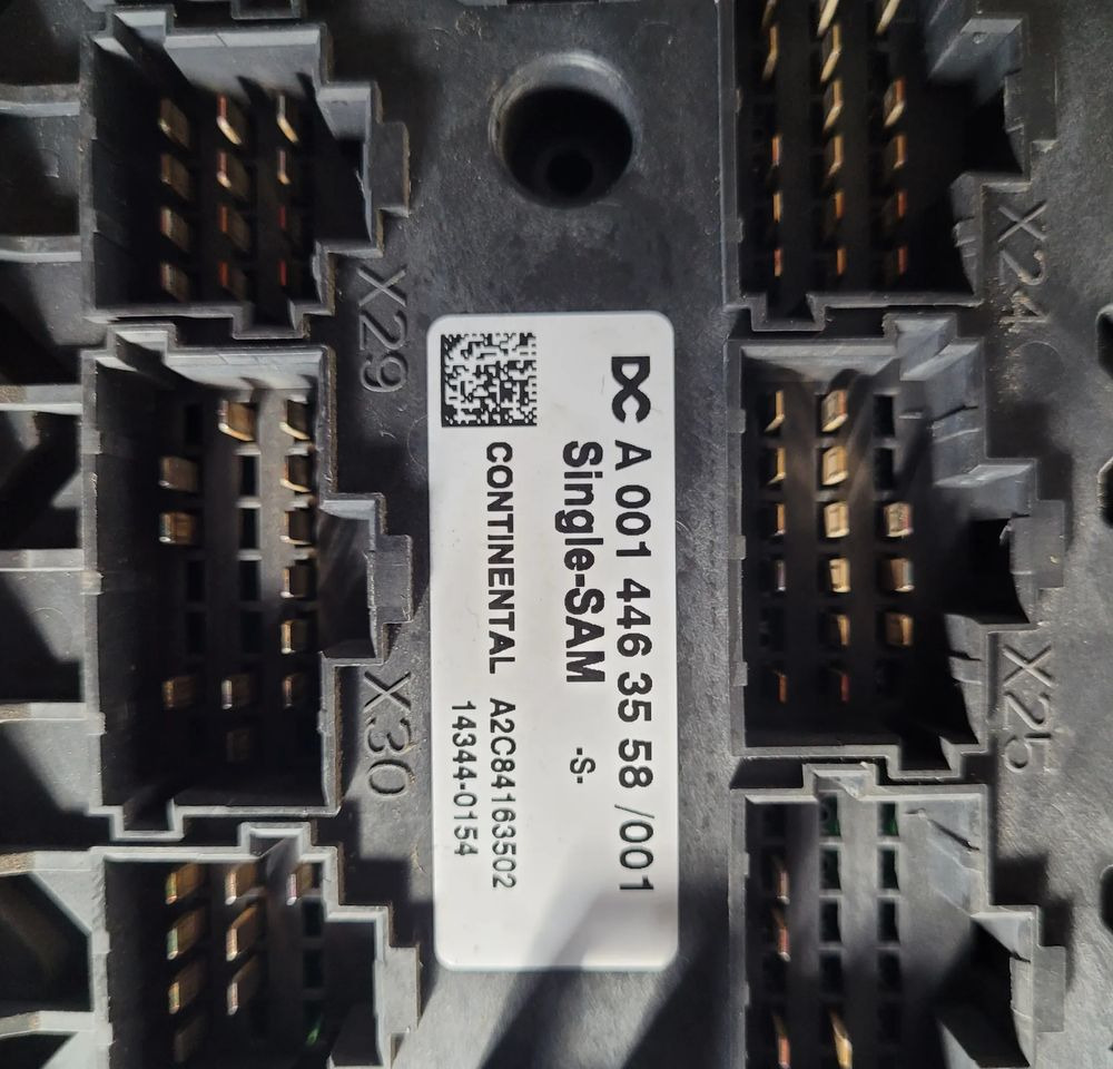 SINGLE SAM ACTROS MP4 A0014463558/001 - Električni sistem za Kamion: slika 2 SINGLE SAM ACTROS MP4 A0014463558/001 - Električni sistem za Kamion: slika 2