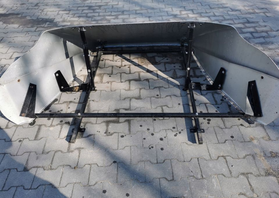 SPOJLER DACHY VOLVO FE FL - Aerodinamika/ Spojler za Kamion: slika 4 SPOJLER DACHY VOLVO FE FL - Aerodinamika/ Spojler za Kamion: slika 4