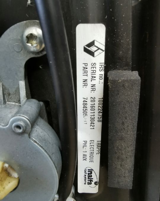 SZYBERDACH RENAULT RANGE T GAMA - Karoserija i eksterijer za Kamion: slika 4 SZYBERDACH RENAULT RANGE T GAMA - Karoserija i eksterijer za Kamion: slika 4