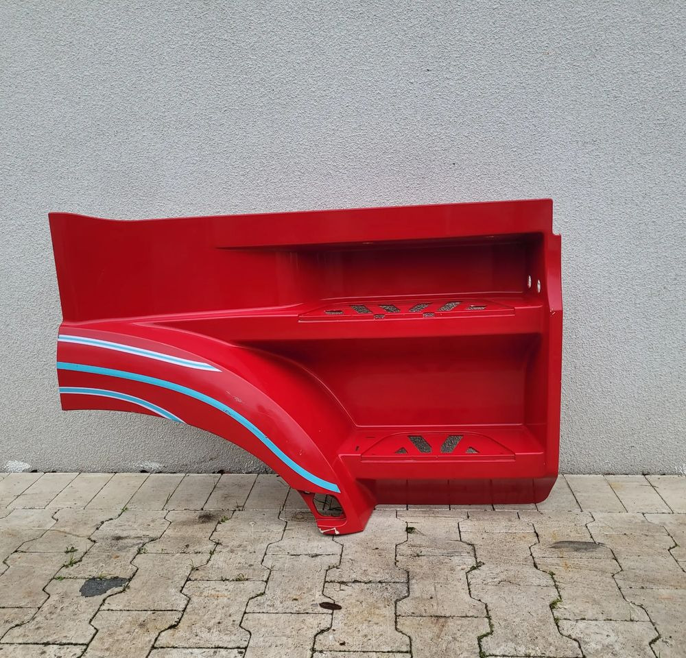 Stopnica Mercedes ACTROS MP4 MP5 A9616664003 CHWALIM116 - Prag za Kamion: slika 3 Stopnica Mercedes ACTROS MP4 MP5 A9616664003 CHWALIM116 - Prag za Kamion: slika 3