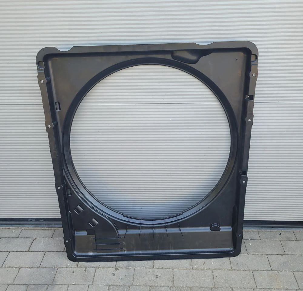 TUNEL OBUDOWA WENTYLATOR VOLVO FH4 FH5 NOWY ORYGINAŁ 23010571 - Sistem za hlađenje za Kamion: slika 2 TUNEL OBUDOWA WENTYLATOR VOLVO FH4 FH5 NOWY ORYGINAŁ 23010571 - Sistem za hlađenje za Kamion: slika 2