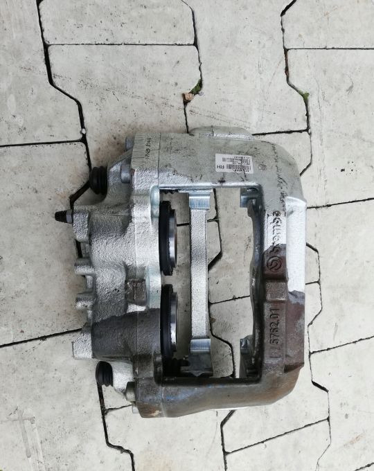 ZACISK HAMULCOWY IVECO BREMBO 42555560 Rh - Sklopovi kočnice za Kamion: slika 2 ZACISK HAMULCOWY IVECO BREMBO 42555560 Rh - Sklopovi kočnice za Kamion: slika 2