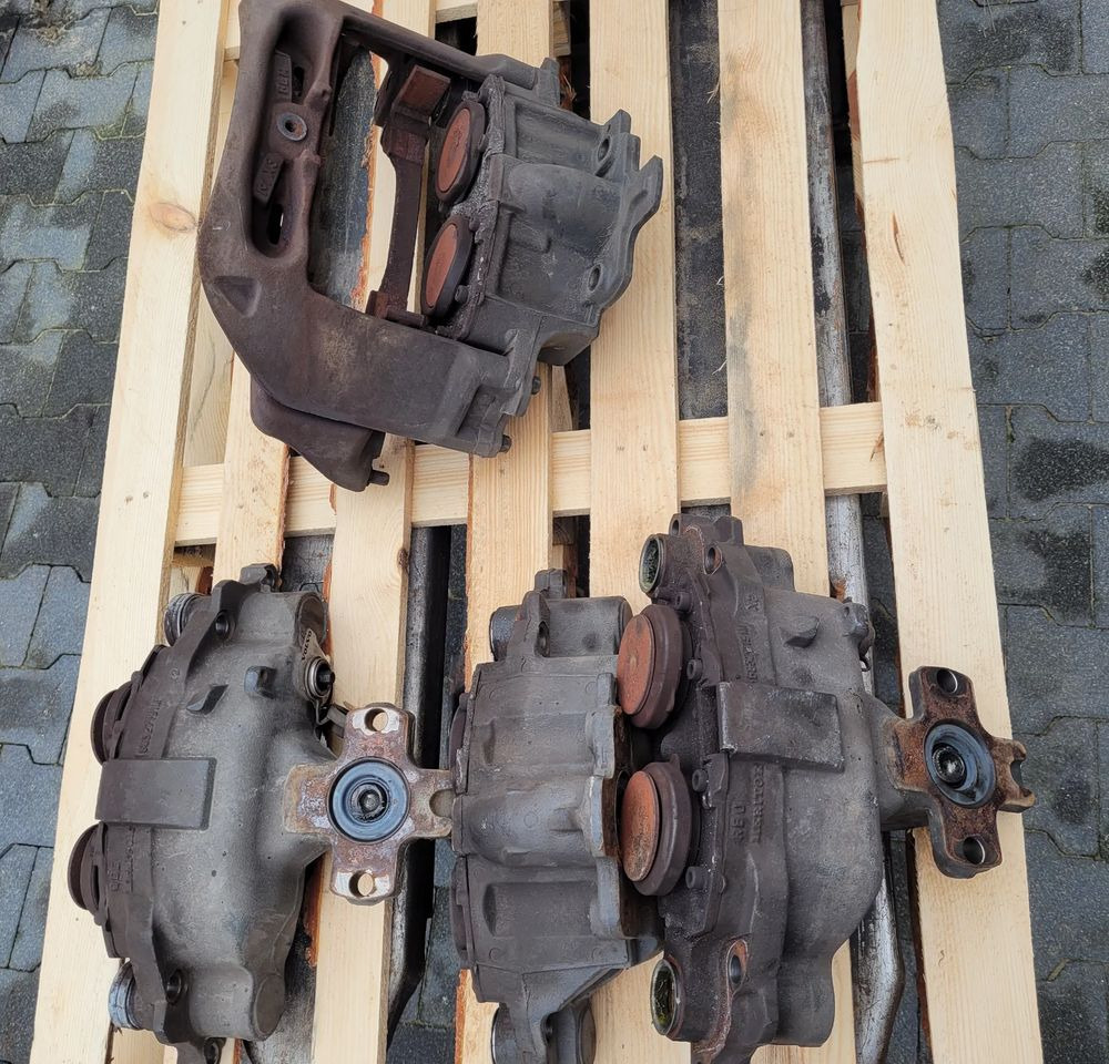 ZACISK MERITOR VOLVO FH4 ORYGINAŁ CENA ZA 1SZT CHWALIM116 - Sklopovi kočnice za Kamion: slika 1 ZACISK MERITOR VOLVO FH4 ORYGINAŁ CENA ZA 1SZT CHWALIM116 - Sklopovi kočnice za Kamion: slika 1