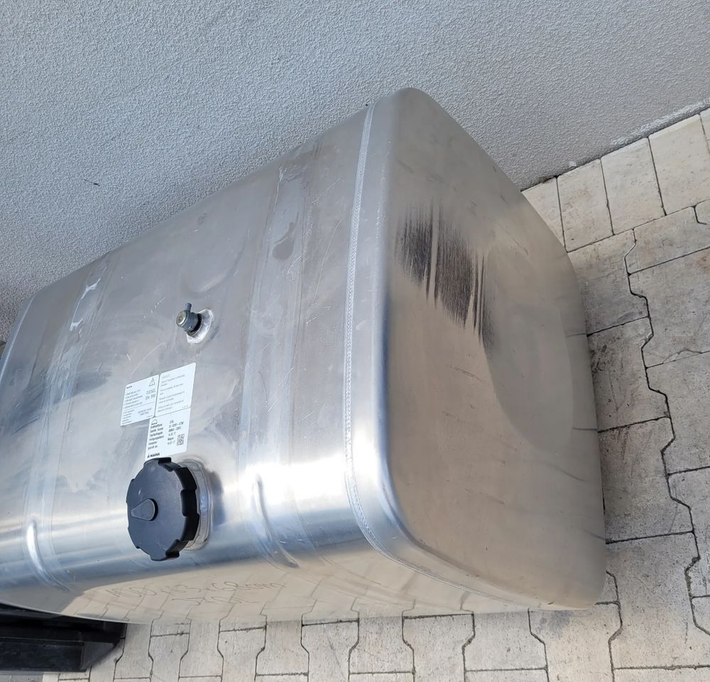 ZBIORNIK PALIWA MAN TGX 370L 81.12201-6798 100X63X68CM - Obrada goriva/ Dostava goriva: slika 2 ZBIORNIK PALIWA MAN TGX 370L 81.12201-6798 100X63X68CM - Obrada goriva/ Dostava goriva: slika 2