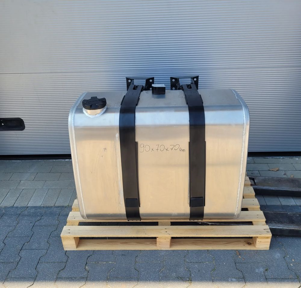 ZBIORNIK PALIWA VOLVO FH4 FH5 RENAULT 90X70X70 CM 365L 21516446 CHWALIM116 - Obrada goriva/ Dostava goriva za Kamion: slika 1 ZBIORNIK PALIWA VOLVO FH4 FH5 RENAULT 90X70X70 CM 365L 21516446 CHWALIM116 - Obrada goriva/ Dostava goriva za Kamion: slika 1