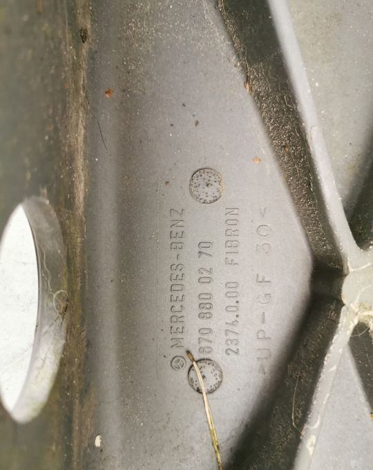 ZDERZAK MERCEDES VARIO 670 ORYGINAŁ - Branik za Dostavno vozilo: slika 2 ZDERZAK MERCEDES VARIO 670 ORYGINAŁ - Branik za Dostavno vozilo: slika 2