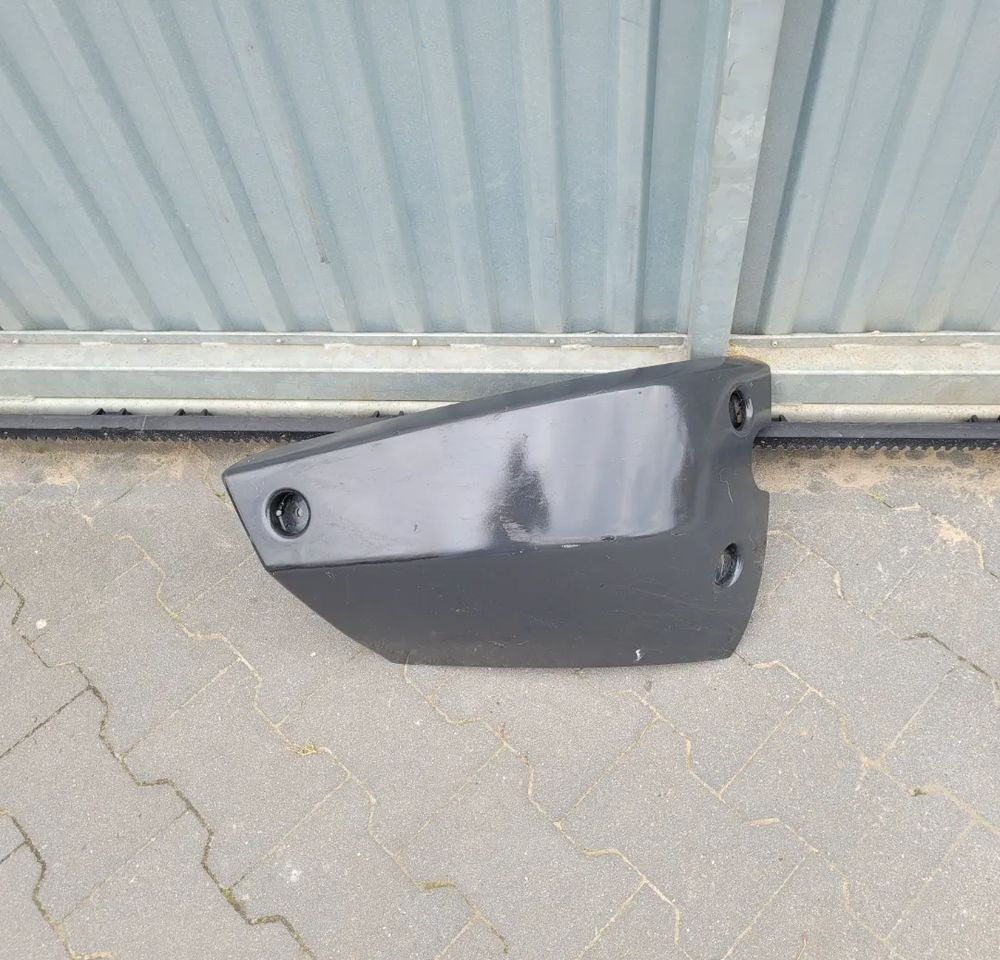 ZDERZAK POSZYCIE VOLVO FMX FH LH 82467170 - Branik za Kamion: slika 1 ZDERZAK POSZYCIE VOLVO FMX FH LH 82467170 - Branik za Kamion: slika 1