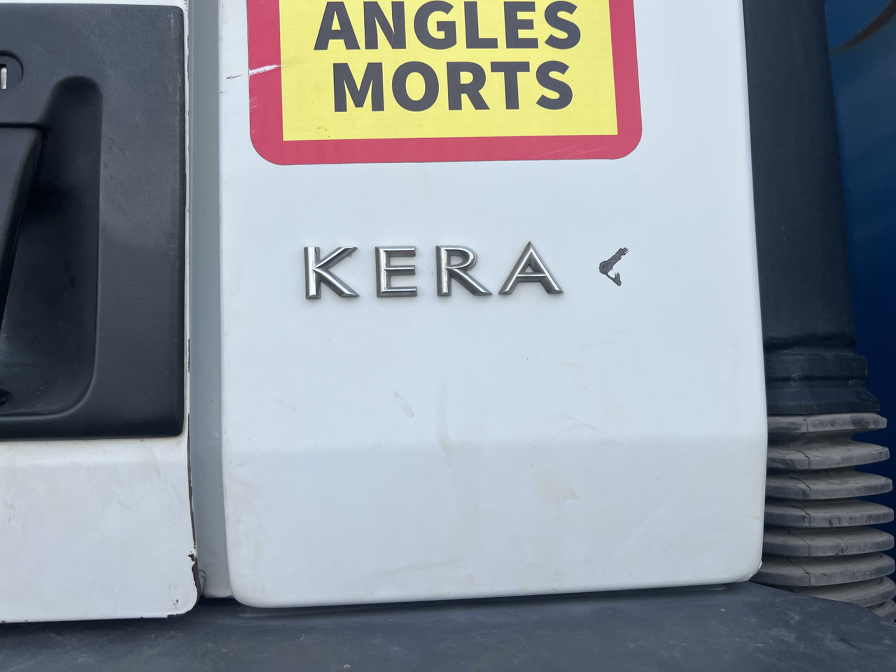 Renault kerax  - Kamion sa dizalicom: slika 4 Renault kerax  - Kamion sa dizalicom: slika 4