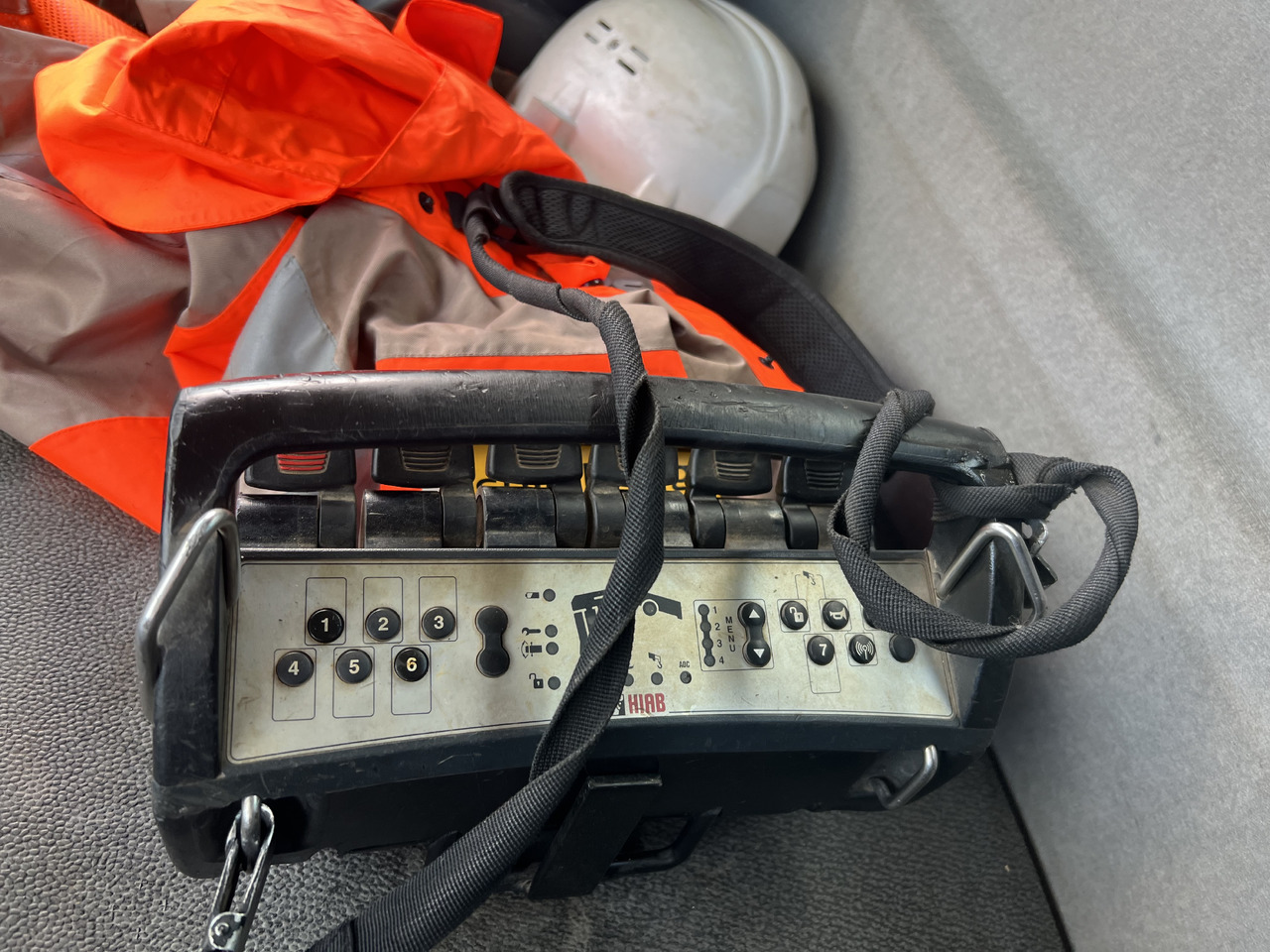 Renault kerax  - Kamion sa dizalicom: slika 3 Renault kerax  - Kamion sa dizalicom: slika 3