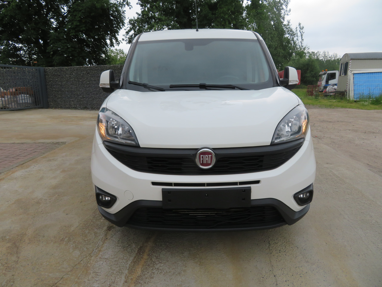 FIAT Doblo Cargo 1.6 Multijet - Mali kombi: slika 2 FIAT Doblo Cargo 1.6 Multijet - Mali kombi: slika 2