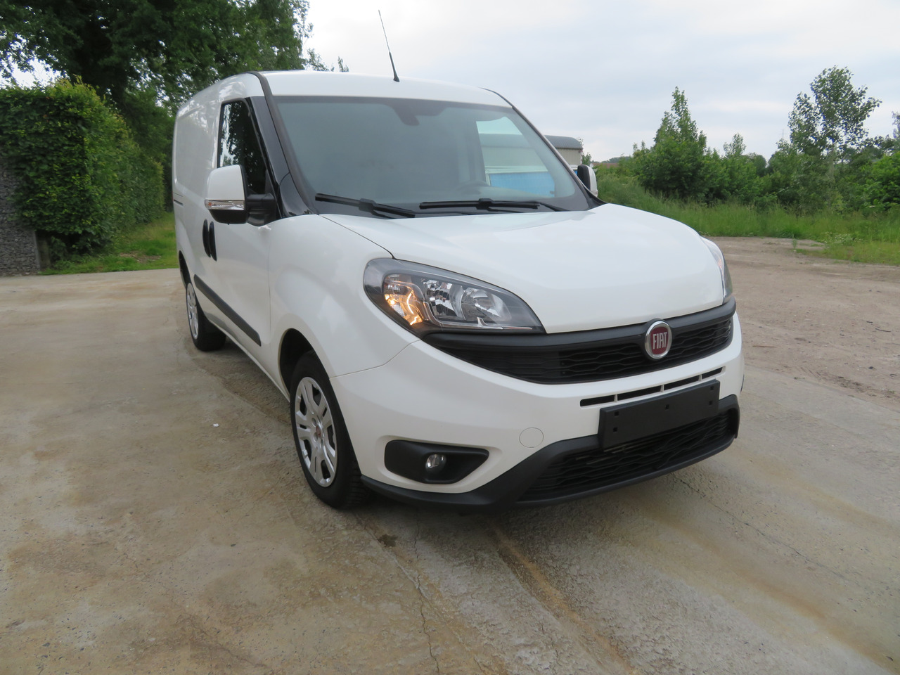 FIAT Doblo Cargo 1.6 Multijet - Mali kombi: slika 1 FIAT Doblo Cargo 1.6 Multijet - Mali kombi: slika 1